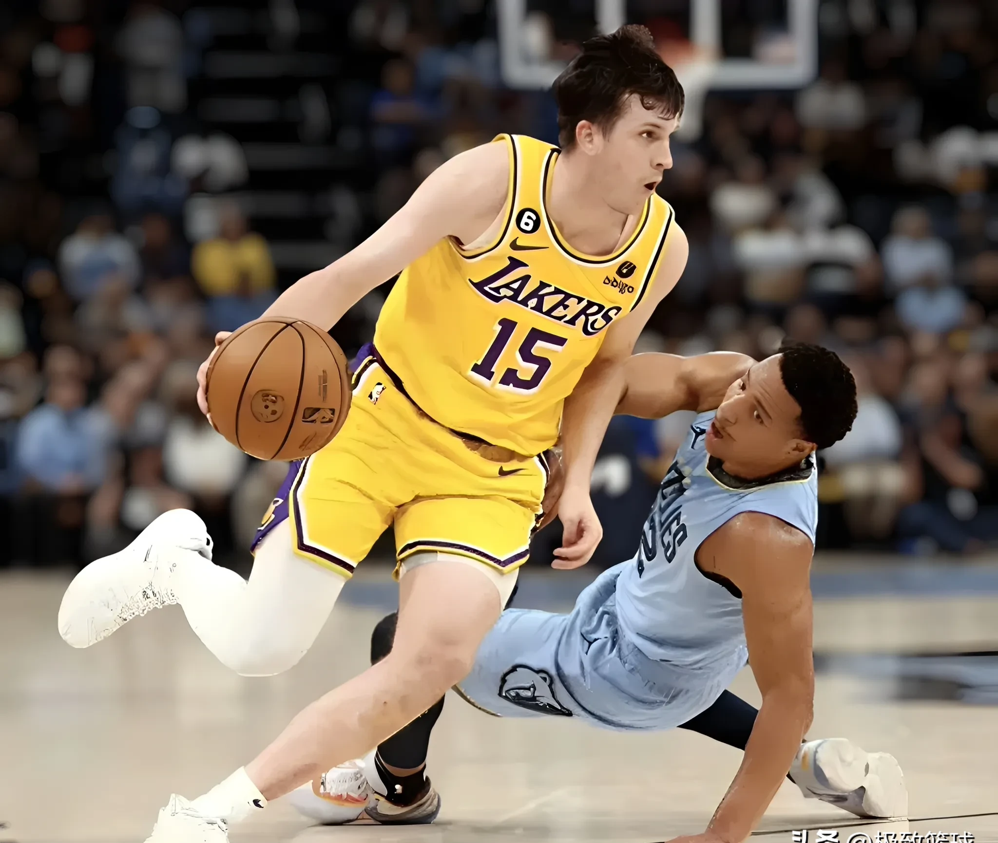 开元平台网址今晚欧超杯焦点战，洛杉矶湖人造点机会，信心回归，身体对抗强度拉满的简单介绍