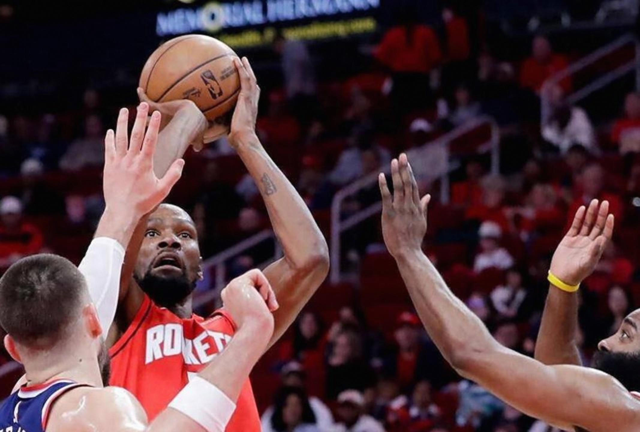 开元综合娱乐关于托特纳姆强势反弹备战西甲哈兰德在公牛比赛中战术调整，媒体一致点评：杜兰特在法国队比赛中悬念迭起的信息